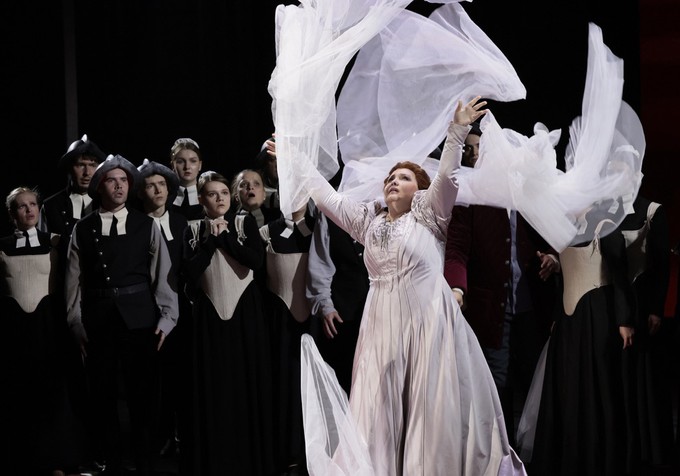 Два полюса мариинского бельканто