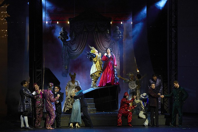 Плач Ариадны на другом берегу Крюкова канала