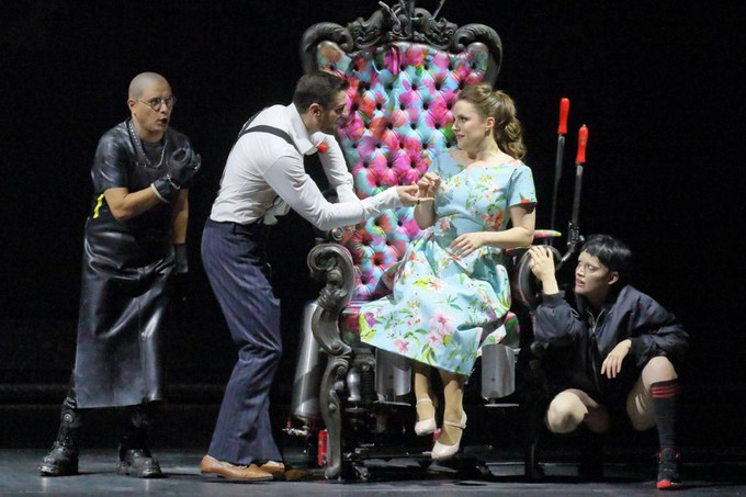 Имбецильный брутализм: «Свадьба Фигаро» в Баварской опере