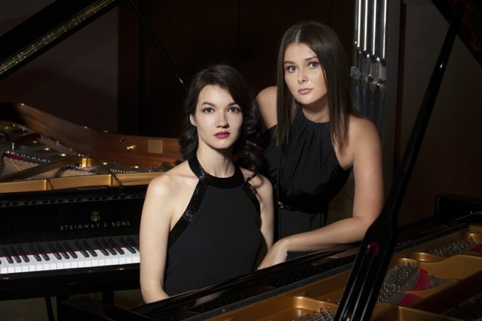 Масштабное турне по России фортепианного дуэта ST-duo