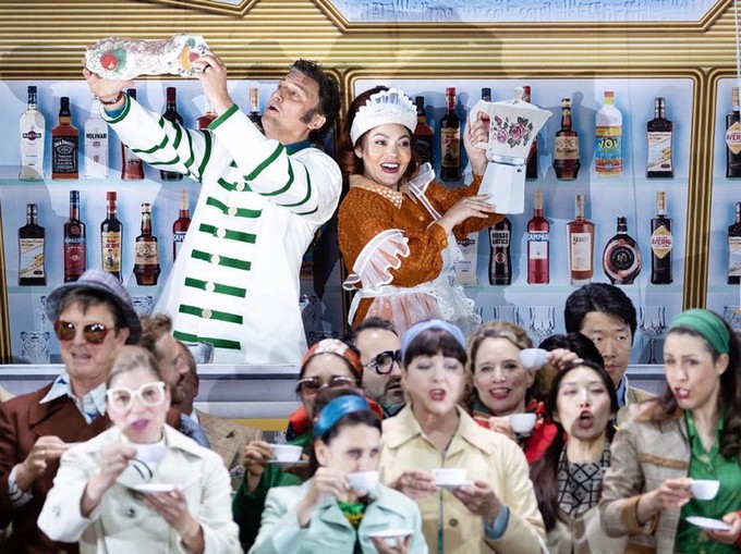 Русские певцы спасли «баварскую честь» от ресторанных паяцев