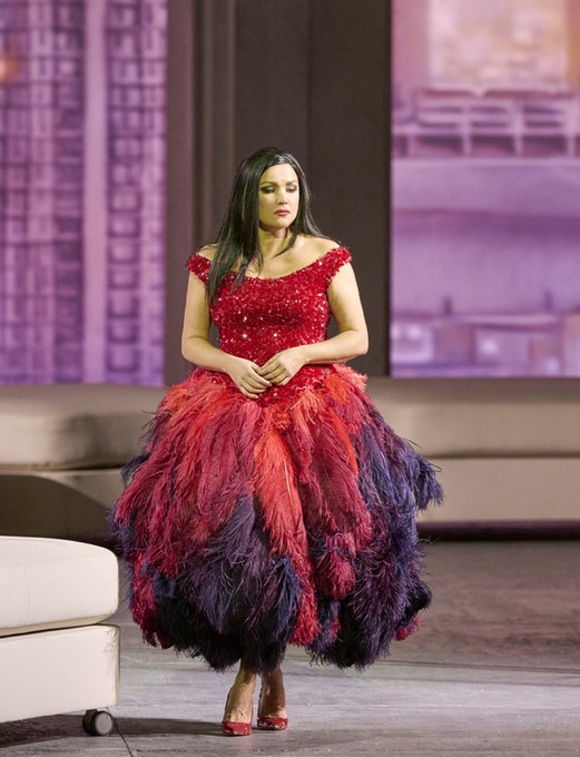 О триумфе Анны Нетребко в роли продажной Манон