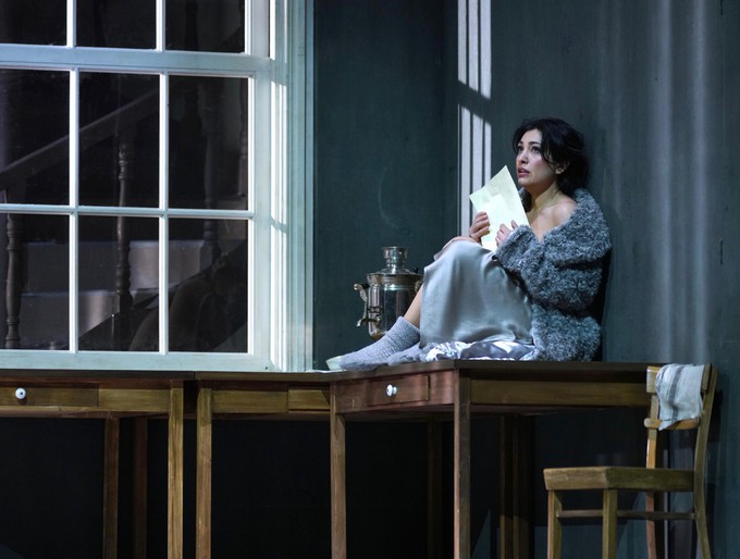 «Евгений Онегин» в Мадриде: гравюра, вырезанная топором