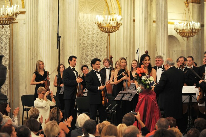 Драматизм лирической вселенной Николь Кабелль