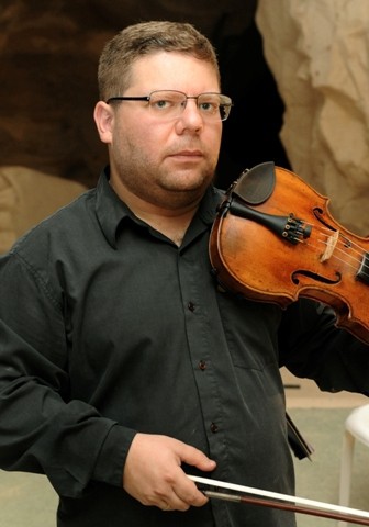 На фоне Вагнера