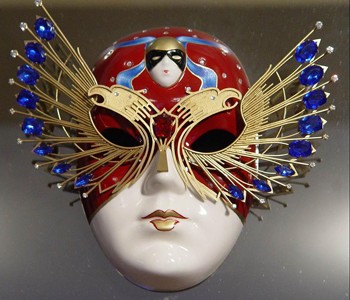 Объявлены номинанты на премию «Золотая маска»