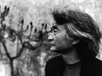 Японский дирижер Озава вернулся на сцену