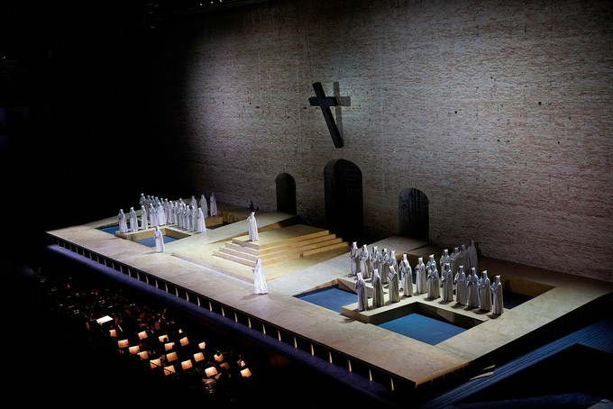 A maggior gloria di Dio