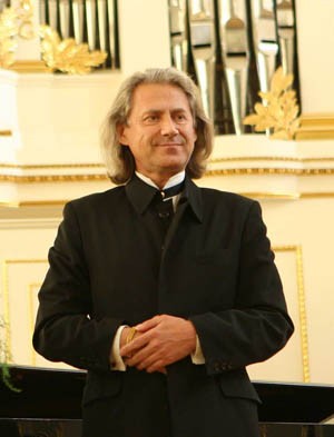 Так сегодня не поют