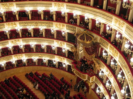 Оперный театр «Сан-Карло» в Неаполе / Teatro di San Carlo