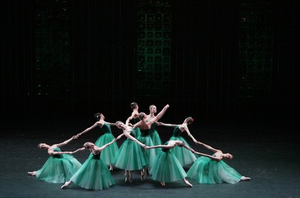 Сцена из балета «Изумруды»