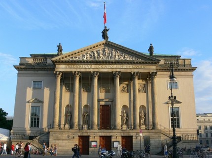 Немецкая государственная опера (Deutsche Staatsoper Unter den Linden)
